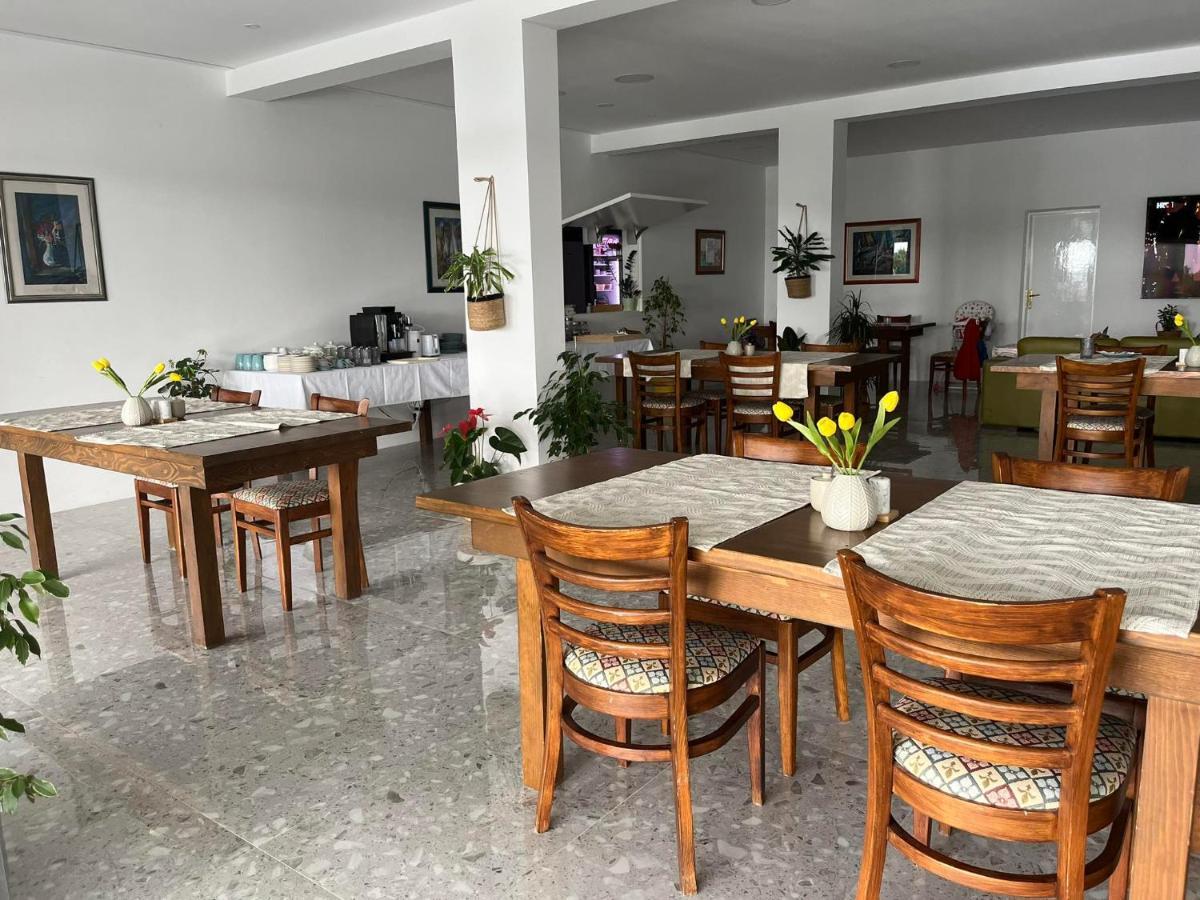 Dela Bed & Breakfast Hvar Town Exterior foto