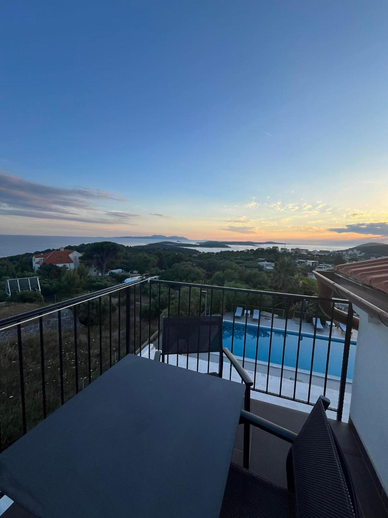 Dela Bed & Breakfast Hvar Town Exterior foto