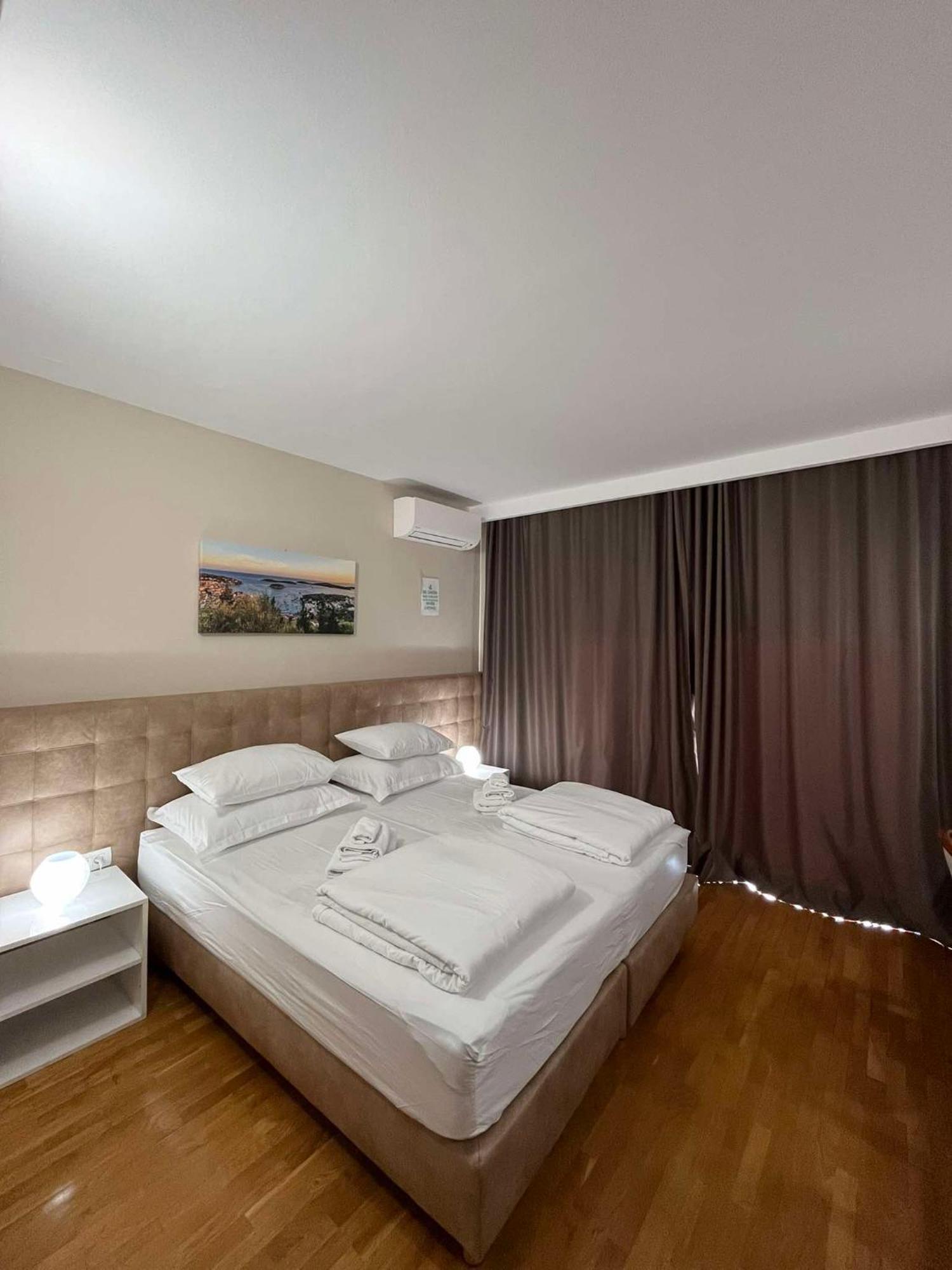 Dela Bed & Breakfast Hvar Town Exterior foto