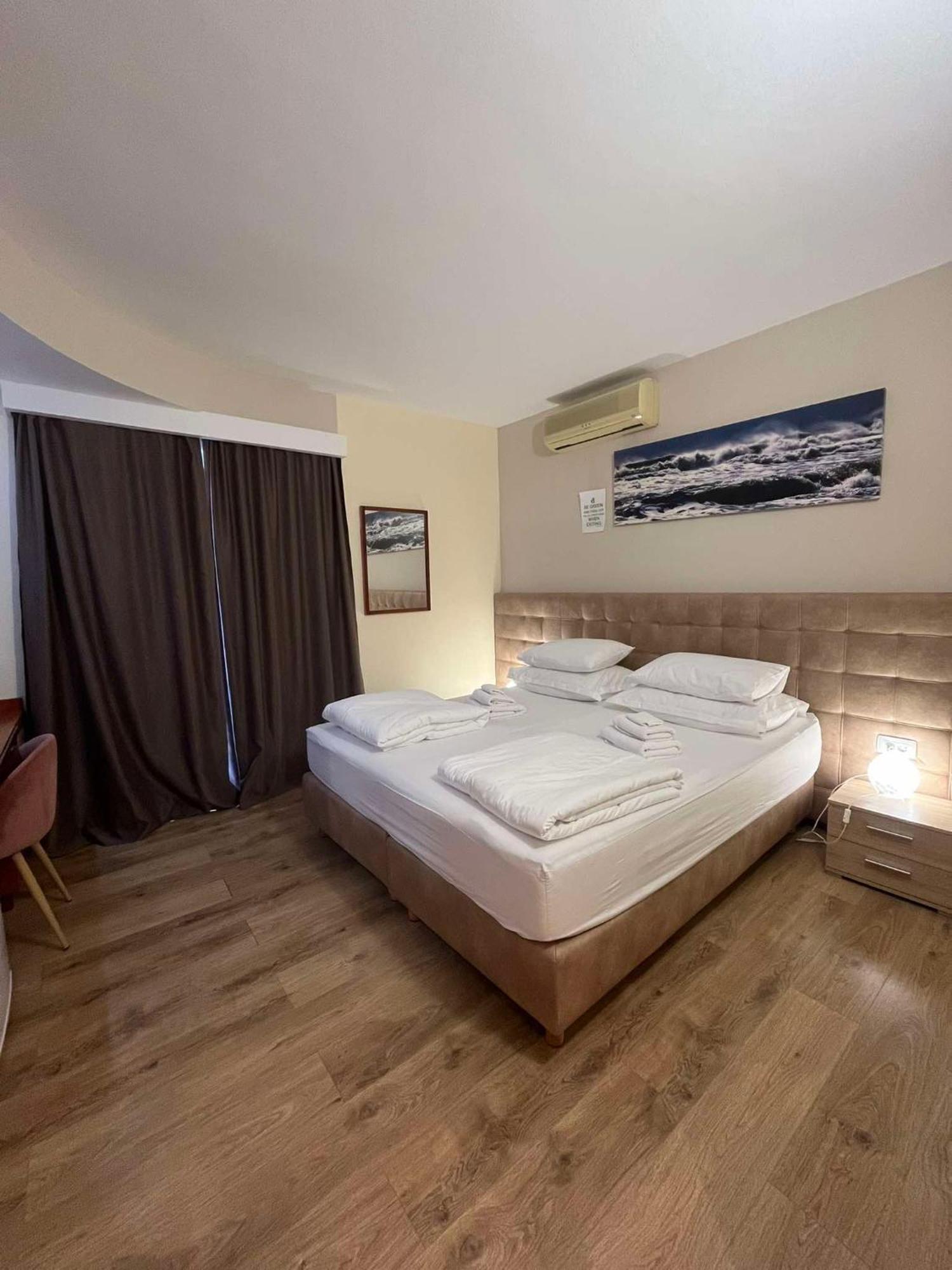 Dela Bed & Breakfast Hvar Town Exterior foto