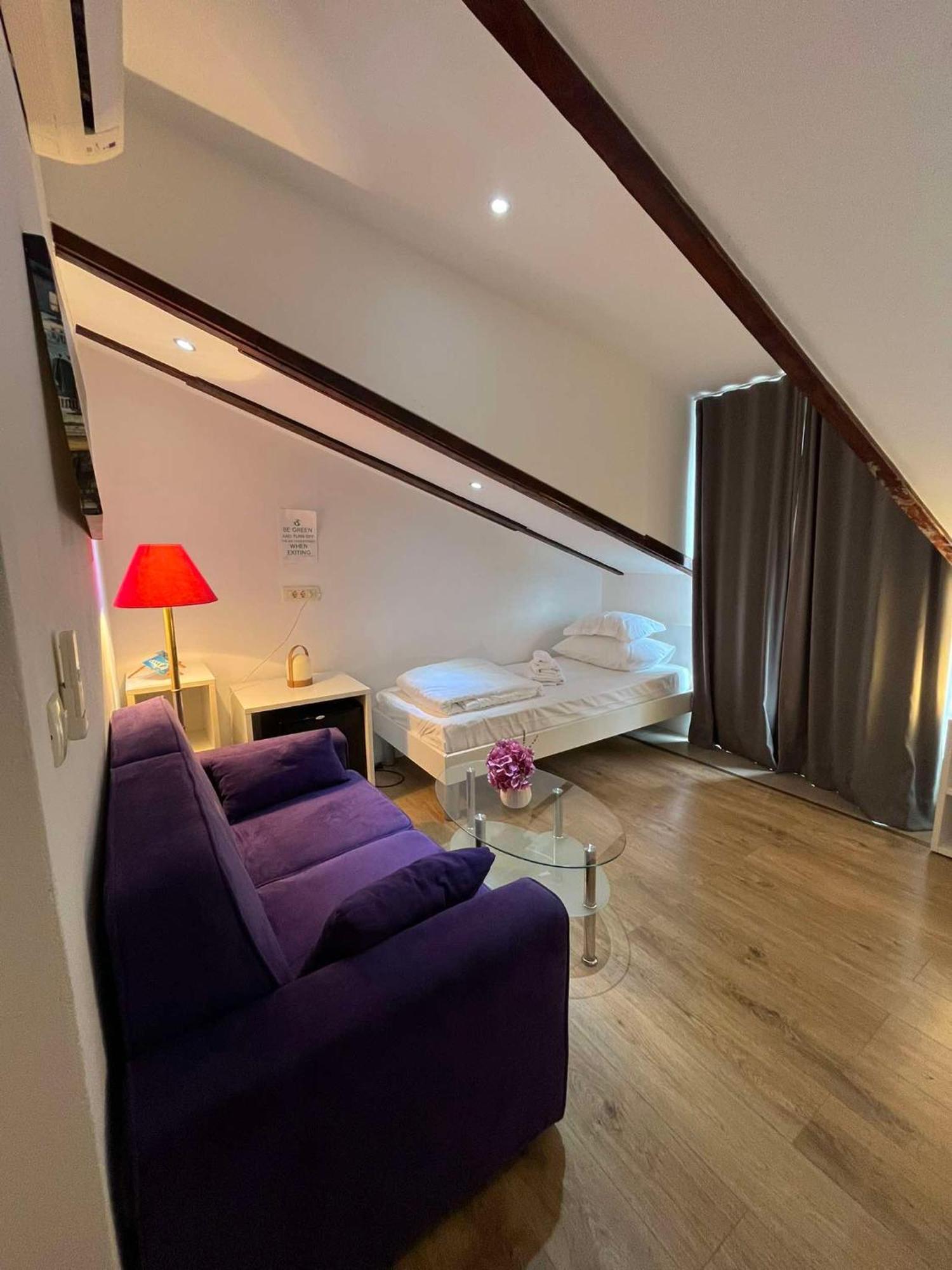 Dela Bed & Breakfast Hvar Town Exterior foto